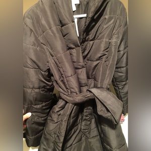 Maternity all season coat size large , black , hooded & has a belt. New w tags